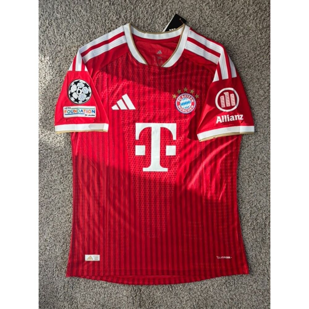 FC Bayern München 26/27 Harry Kane #9 Men's L Long Sleeve Soccer Jersey